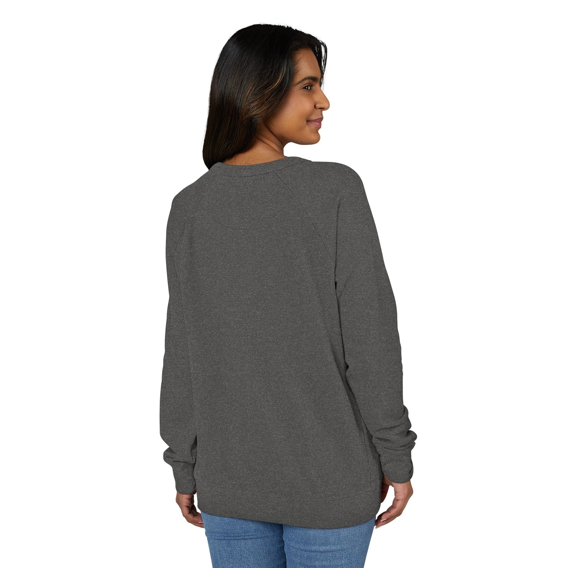 Woman wearing a gray long-sleeve shirt on a white background (Charcoal Heather)