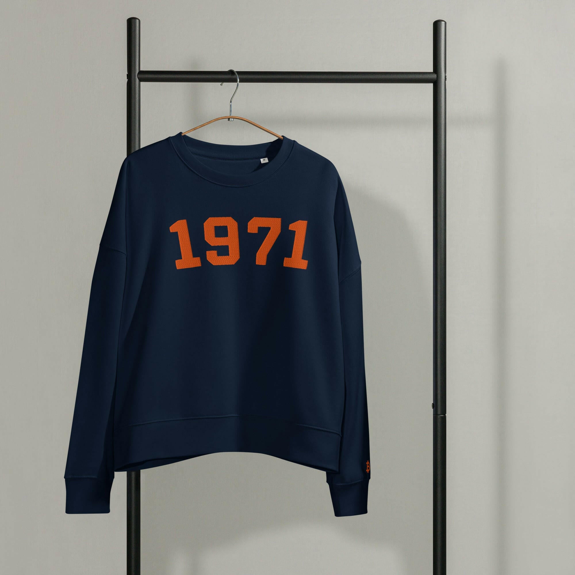 1971 / Womens Organic Bitcoin Sweatshirt - SVRN_T Woman - The Orange Habit